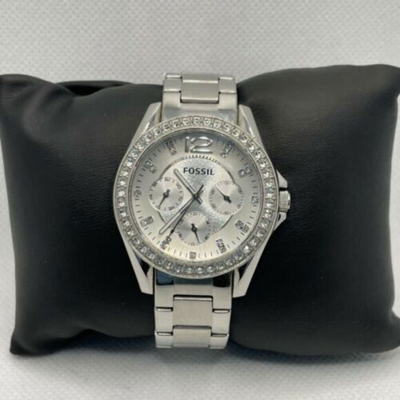 Fossil Riley ES3202 Women Silver Stainless Steel Analog Dial Quartz Watch VIA345 - Picture 1 of 9